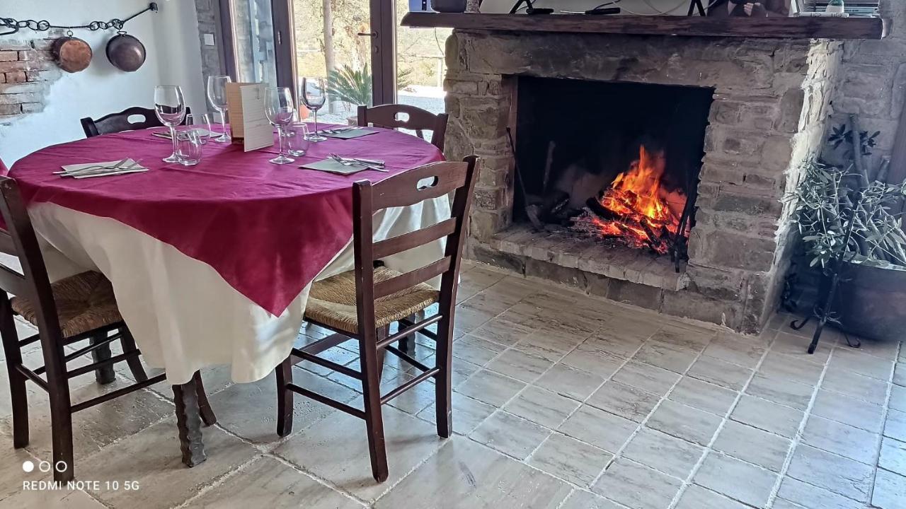 Hostal Dimora Dei Cardinali Agropoli Exterior foto