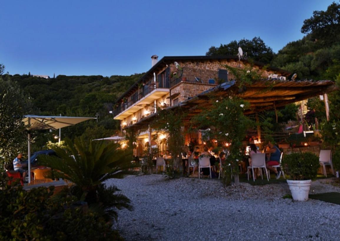 Hostal Dimora Dei Cardinali Agropoli Exterior foto